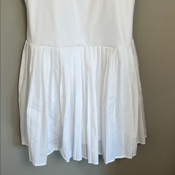 Fabletics Hot Shot Pleated Dress Classic Mini Size L - Picture 4 of 9